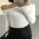 Going Out Tops-Fashion Skew Collar Off-shoulder Long-sleeved T-shirts.