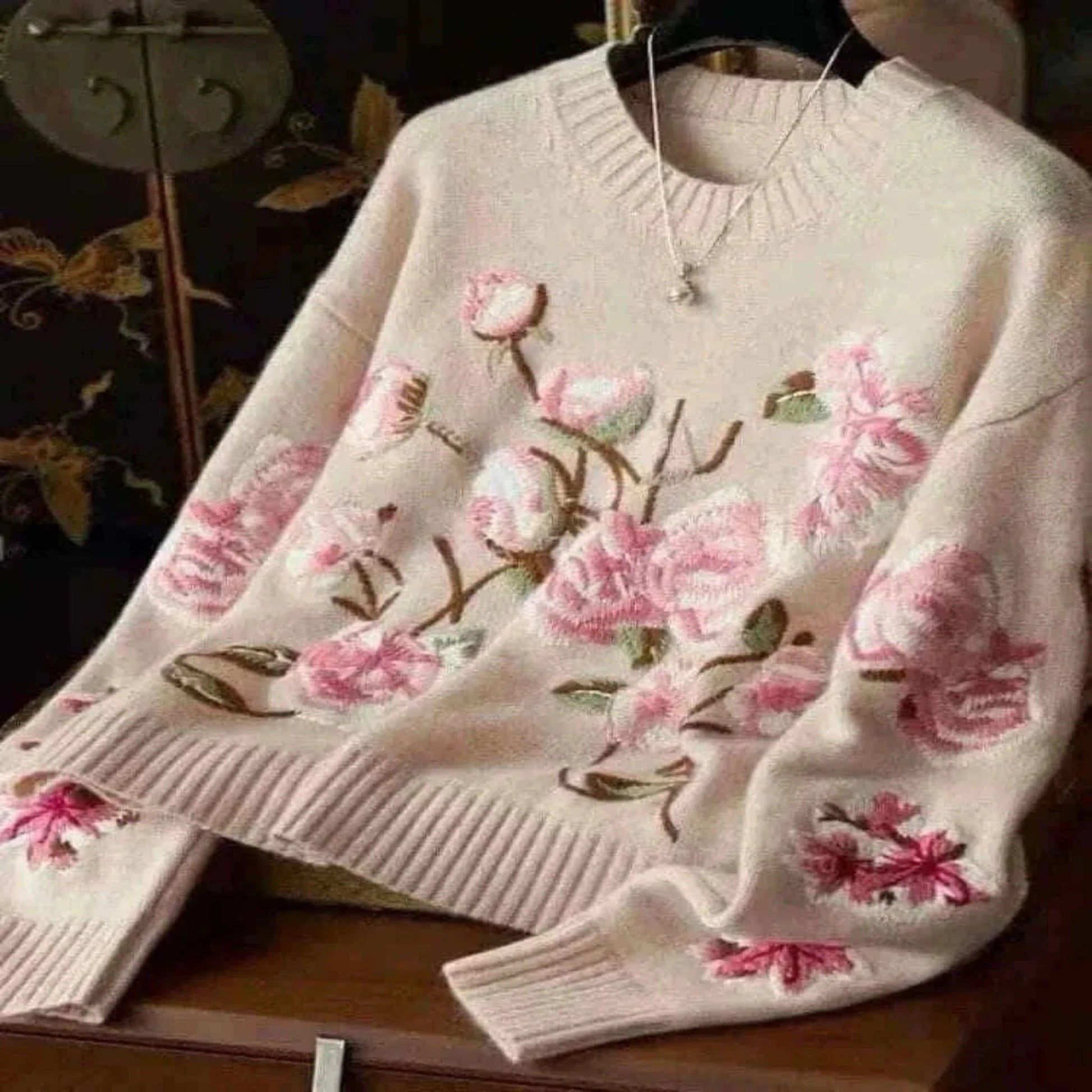 Fasbion Elegant Sweaters Long Sleeve Flower Embroidery Design Aesthetics Short Pullovers Casual Loose Vintage Women's Clothing.