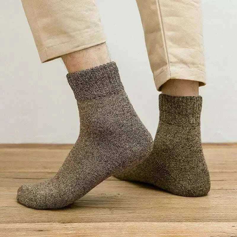 Men Thick Thermal Wool Socks Man Winter Warm Merino Wool Rabbit Solid High Quality Socks Male Cotton Casual Super Thicker Sock.