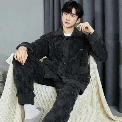 Men Warm Flannel Pajamas Autumn Thicken Long-sleeved Trousers Two-Piece Set Winter Man Pyjamas Loose Comfortable Sleepwear Suit.