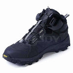 WINTER LACE UP BOOTS.
