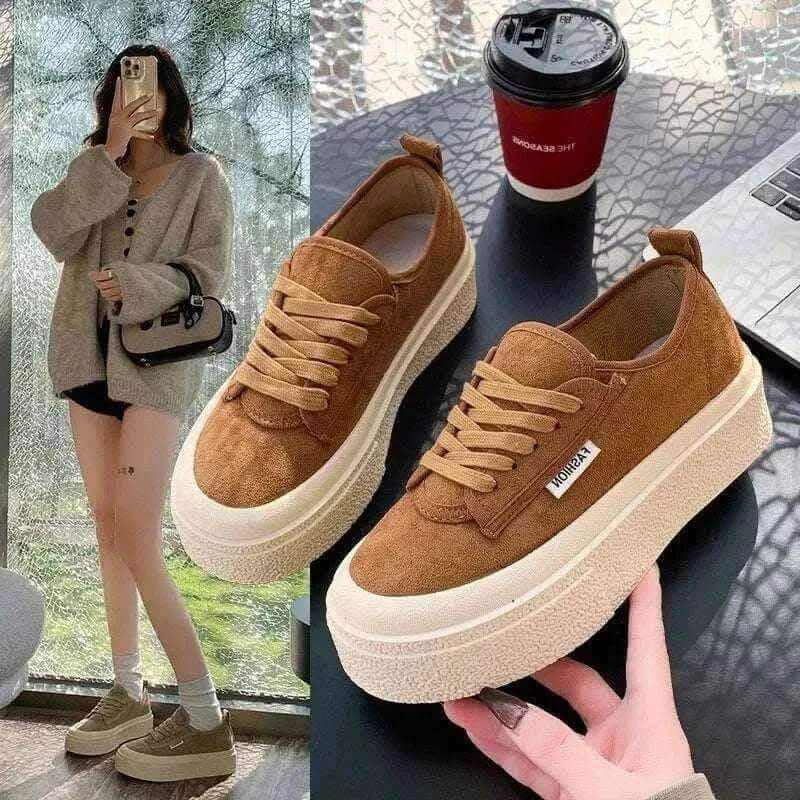 Women Shoes.