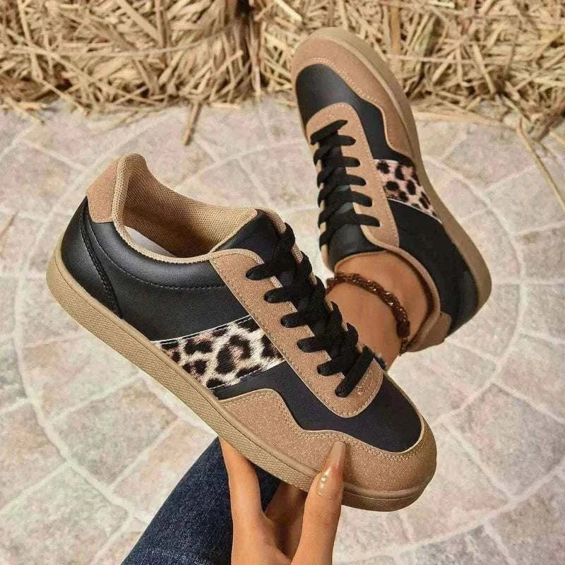 Women Sneakers  New Fashion Luxury Designer.