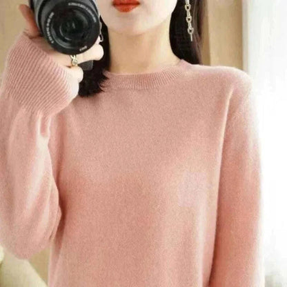 Women's Warm Sweater Soft Round Neck Pullover Autumn and Winter Casual Knitted Tops Solid Color Regular Women's Knitted Sweater.